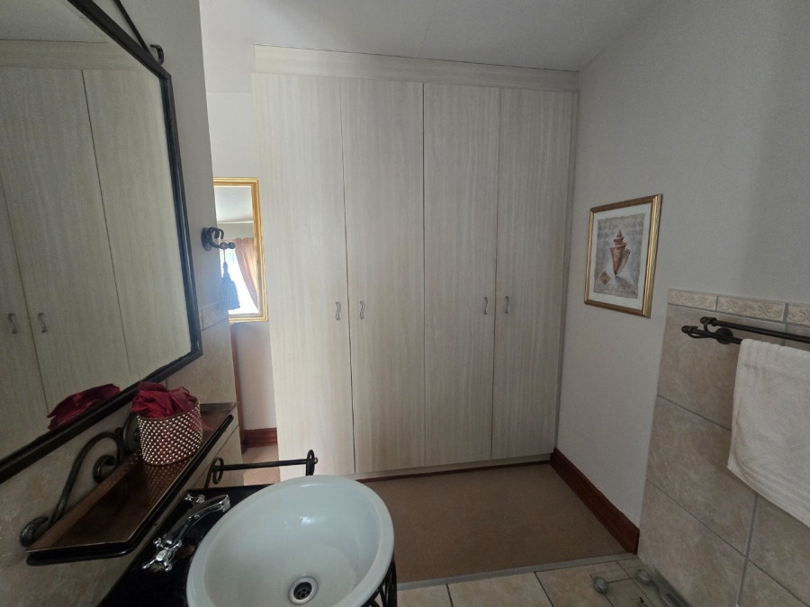 4 Bedroom Property for Sale in Hillsboro Free State